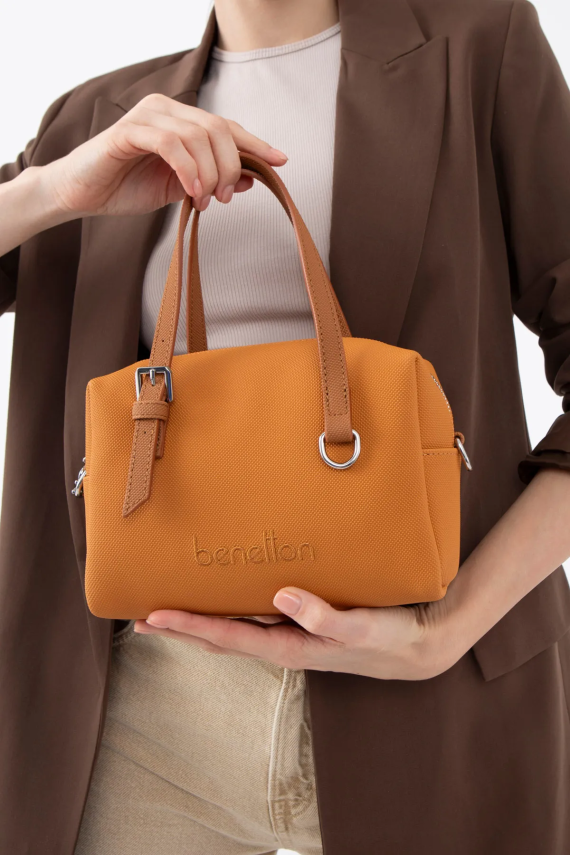 BENETTON 1582 HARDAL/CAMEL - 2