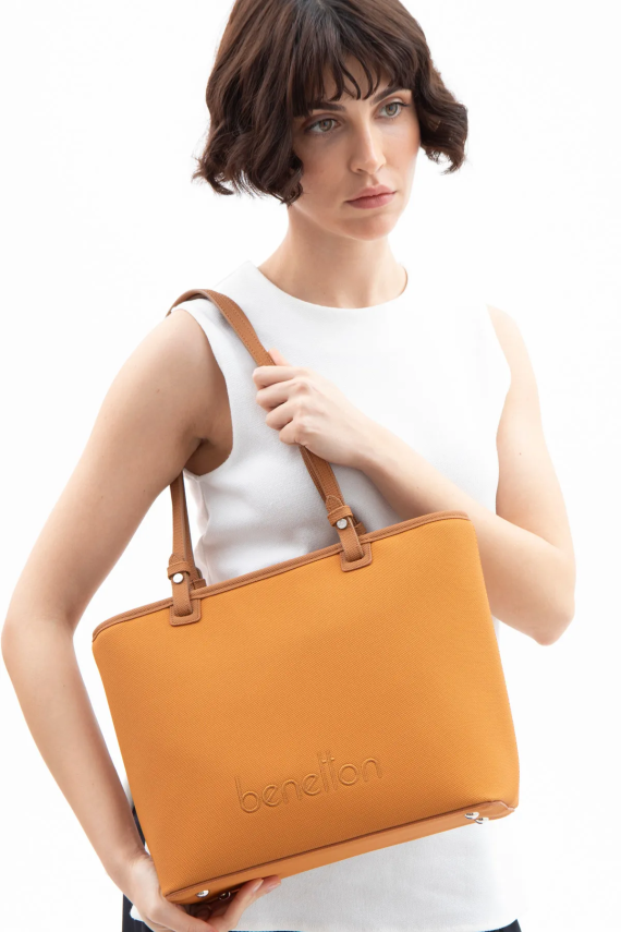 BENETTON 1583 HARDAL/CAMEL - 2