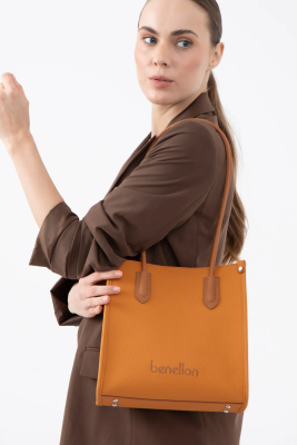 BENETTON 1610 HARDAL/CAMEL 
