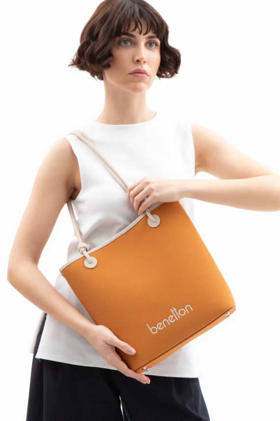 BENETTON 1616 HARDAL/BEJ - 1